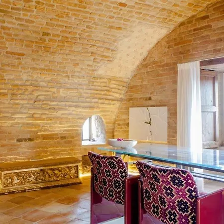 Medieval Tower With Views Of Sibillini Mountains Tatil Evi Magliano di Tenna