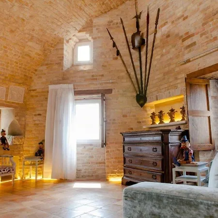 Medieval Tower With Views Of Sibillini Mountains Tatil Evi Magliano di Tenna