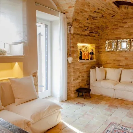 Tatil Evi Medieval Tower With Views Of Sibillini Mountains