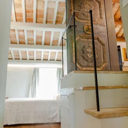 Tatil Evi Medieval Tower With Views Of Sibillini Mountains Magliano di Tenna